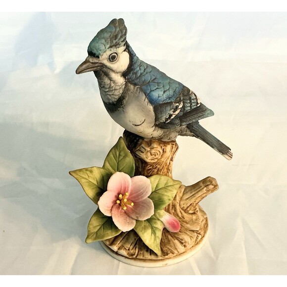 BLUE JAY BIRD ANDREA by SADEK Vintage Porcelain Figurine #9386 circa 1980 - Picture 1 of 5